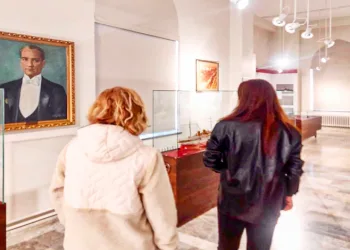 İmzalı Atatürk portresi, Eskişehirle buluşuyor