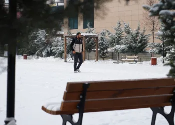 Bayburt’a yeni yılın ilk karı