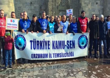 Kamu çalışanları maaşların yeniden değerlendirilmesini istedi