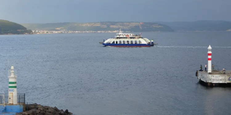 Çanakkale’de ada seferlerine fırtına engeli