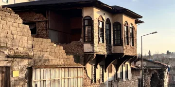 Kahramanmaraş’taki tarihi evler restorasyon bekliyor