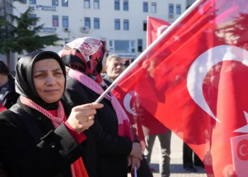 “Şehit aileleri ve gazilerin en büyük arzusu terörün bitmesidir”