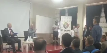 100 işçinin işine son verdi