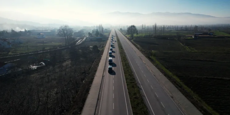 Sındırgı’da sis dronla görüntülendi