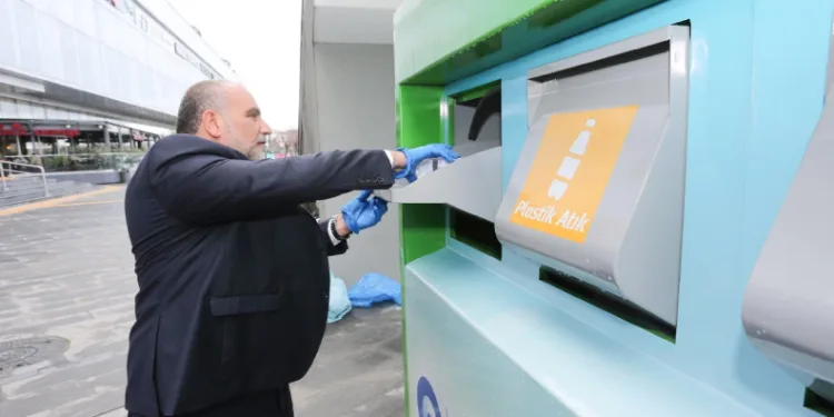 Canik Belediyesi’nden 17 bin 524 varil petrol tasarrufu