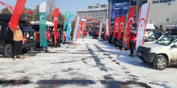 Macera Off-Road ekibinden korteje konvoylu destek