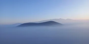 Meke Gölü’nden eşsiz gündoğumu