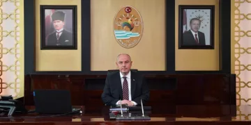 “Halka hizmet Hakk’a hizmettir”