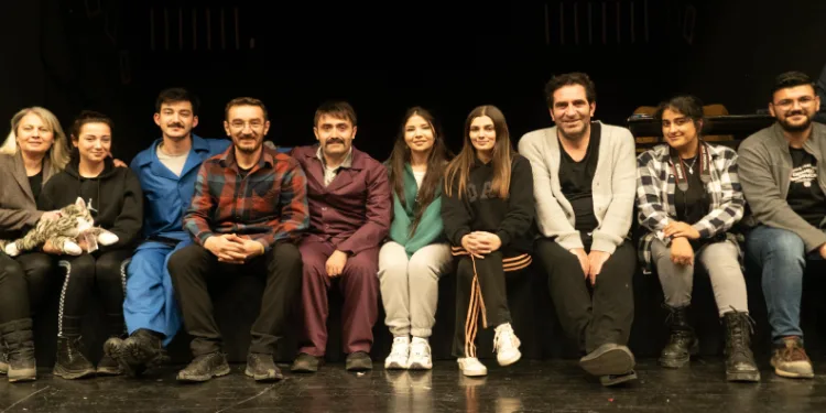 Şehir Tiyatrosu’ndan: Matmazel’in Kedisi
