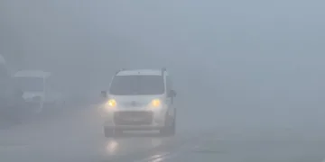 Yoğun sis etkili oldu