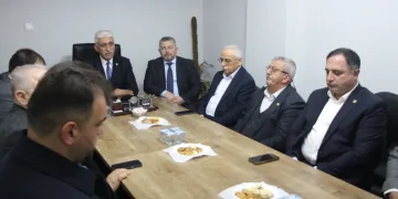 “Kahverengi kokarca Karadeniz’de evlerin çatısına çıkıyor”