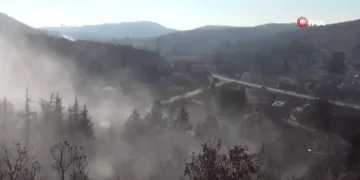 270 rakımlı geçitte sis denizi