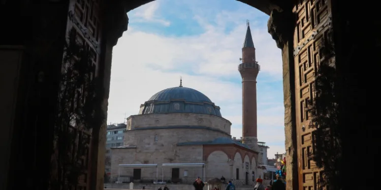Osmanlı ahlakını yansıtan taşlar günümüzde unutuldu