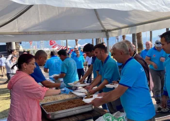 Alanya Aşevi ihtiyaç sahiplerini yalnız bırakmadı