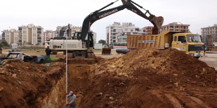 Kepez’in yağmur suyu altyapısı güçleniyor