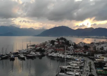 Marmaris’te yağışlı hava etkisini sürdürüyor