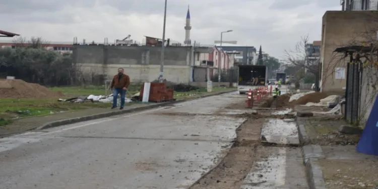 Germencik’te doğalgaz için ilk kazma vuruldu