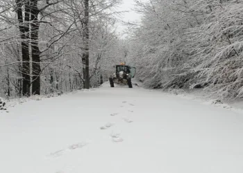 Kartepe’de kar yağışı etkili oluyor