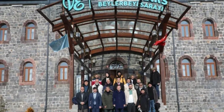 Vali Ziya Polat, basınla bir araya geldi