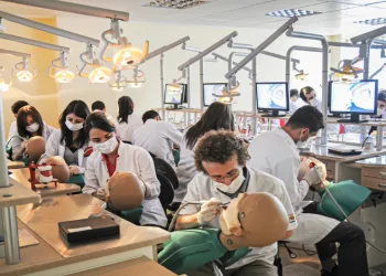 “Temel Diş Hekimliği Bilimleri Bölümü” açıldı