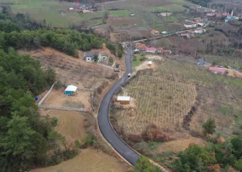 Geyve’nin iki mahallesi sil baştan yenilendi