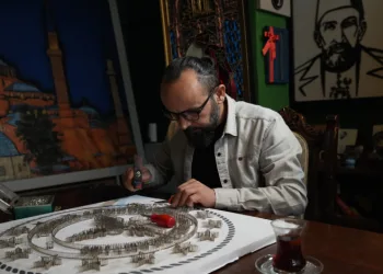 Ayasofya-i Kebir Cami-i Şerifi’ni resmetti