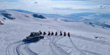 Uzungöl’ün zirveleri kış sporları için yeni cazibe