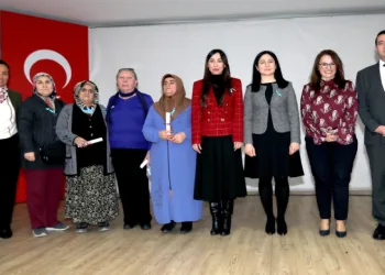 Bayraklı’da farkındalık semineri