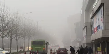 Sakarya’da sis etkili oluyor
