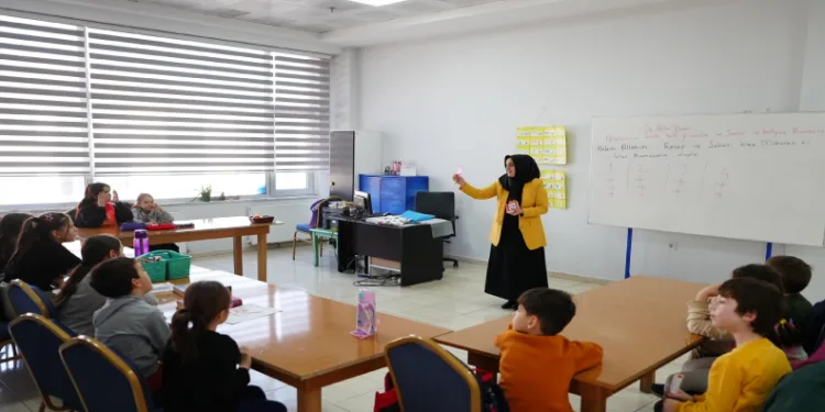Sömestr etkinliklerinin adresi çocuk üniversitesi