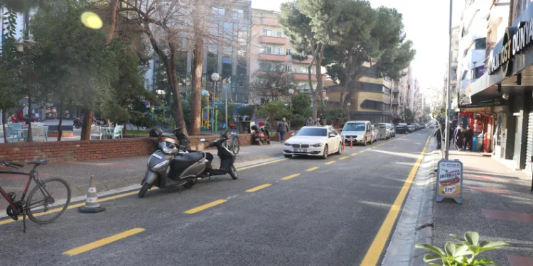 Aydın Büyükşehir Belediyesi’nin yol çalışması vatandaşları memnun etti