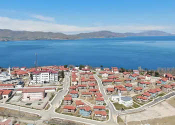 Elazığ’da 27 bin konut teslim edildi