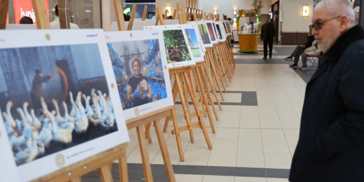 Tarım, Orman ve İnsan temalı fotoğraf sergisi açıldı