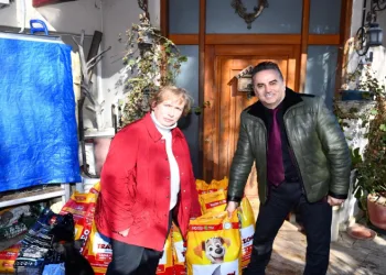 Ortahisar Belediyesi’nden hayvansever vatandaşlara mama desteği