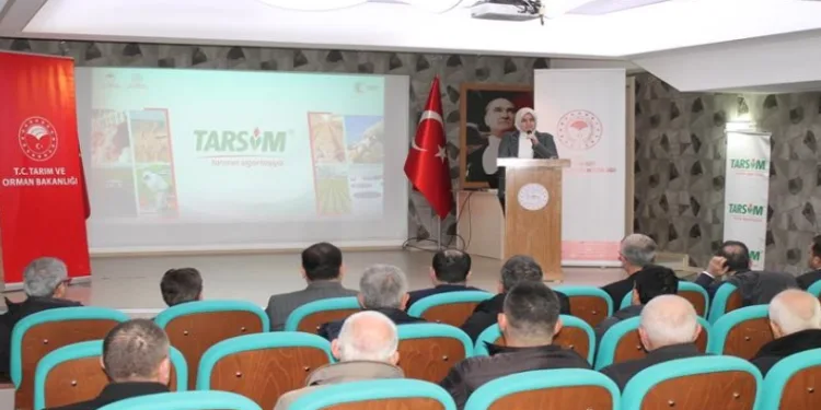 Risklere karşı tarım sigortası anlatıldı