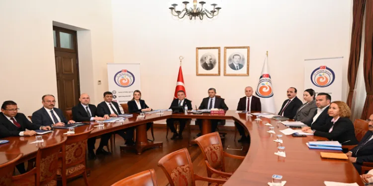 Sahilde mevzuata aykırı faaliyet yasak