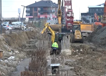 Yalova’da çöken hastane yolu yapımı devam ediyor