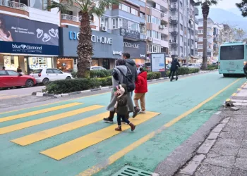Kırmızı Yol yerine Yeşil Yol