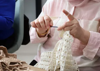 24 farklı branşta eğitim kursiyerlerle buluşuyor