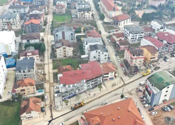 Serdar Mahallesi’nde yollar yenilenmeye başlandı
