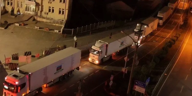 Bakü’den Suriye’ye yardım