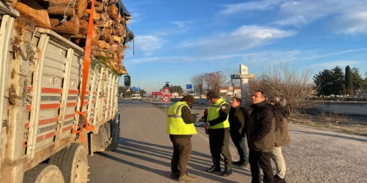 Denizli’de orman kaçakçılığına geçit yok