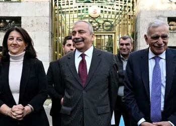 İmralı heyeti, AK Parti ile görüştü