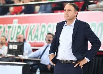 TOFAŞ Başantrenörü Orhun Ene Karşıyaka maçını değerlendirdi