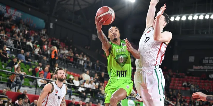 Karşıyaka: 81 – TOFAŞ: 93