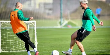 Bursaspor Antalya kampında ilk çalışmasını gerçekleştirdi