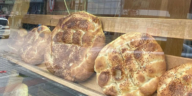 Ramazan pidesini 30 TL’den satılacak