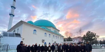 Bereket sofrası Erenler Camisinde kuruldu