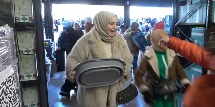 Torbacı, Polisten Kaçarken 3. Kattan Atladı, 2 Ayağını Kırdı