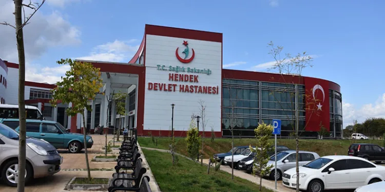 Yurtta zehirlenme şüphesi: 50 öğrenci hastaneye başvurdu